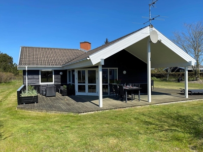 Dejligt sommerhus tæt på Tversted strand