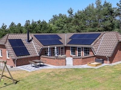 Sommerhus - 10 personer - Blomstervangen