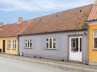 Til salg - Adelgade 108, 4720 Præstø