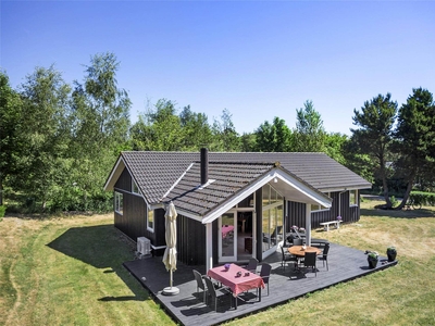 Sommerhus med sauna og spa