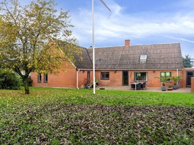 Hedehusvej 35, Svenstrup, 8450 Hammel