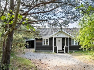 Lyst og hyggeligt sommerhus i Dueodde med kun få meter til Dueodde sandstrand