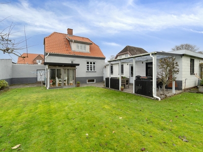 47423132 Østervangsvej 6 - Villa placeret centralt i Vejgaard