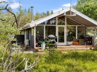 Charmerende hus i naturskønne Lodskovvad