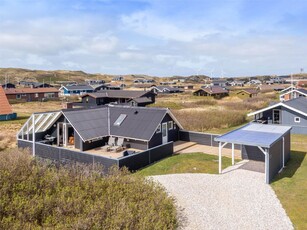 Stemningsfuldt sommerhus bare 250 meter fra Aargab Strand