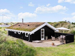 Yderst velholdt sommerhus på en af de roligste beliggenheder i Saltum