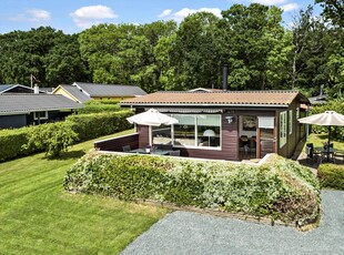 Sommerhus i hyggelige og afslappende omgivelser tæt ved strand ved Juelsminde