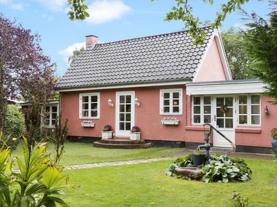 Nyd ferien i lækkert nyrenoveret sommerhus ved Mariendal Strand ved Aarhus