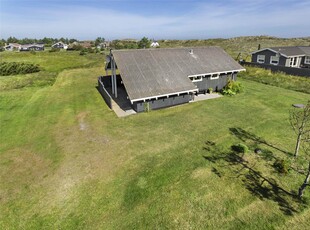 Dejligt og indbydende feriehus tæt ved Vesterhavet i Vrist