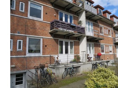 Lej 2-værelses lejlighed på 67 m² i Odense