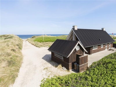 Sommerhus - 6 personer - Ved Stranden