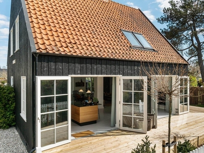 Dejligt sommerhus tæt på stranden og bylivet i Liseleje