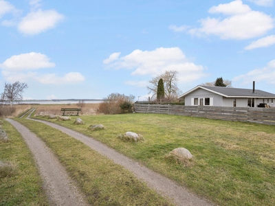 335RR230486 To-Bjerg 108, Uglerup - Stort totalrenoveret fritidshus med anneks nær Lammefjorden