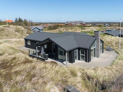 Sommerhus 6 personer Hjelmevej 6854 Henne Strand