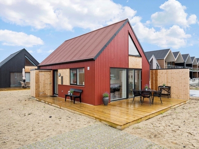 Moderne feriehus med skøn atmosfære og attraktiv adresse ved Tyskerhavnen I Hvide Sande.