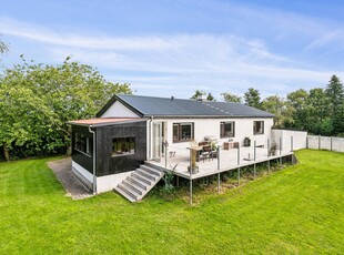 6961838 Koksfourt 8, Vrigsted - Moderniseret villa med værksted og stor grund på landet