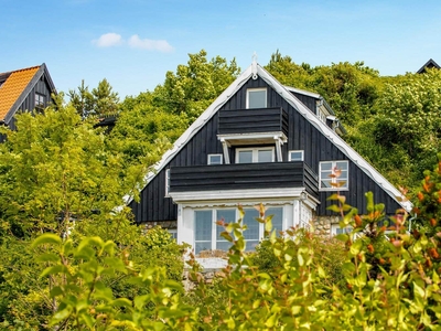 Sommerhus med panoramaudsigt tæt på Ebeltoft