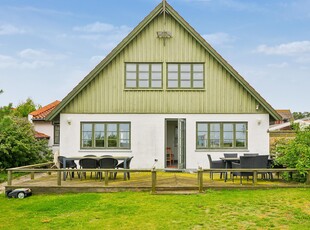 3593162 Gilleleje Strandvej 14 - En af de få udbudte i 1. parket!