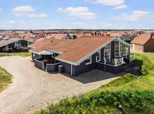 Fantastisk sommerhus i 1.klitrække i Blokhus