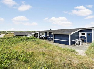 Dejligt sommerhus i Bjerregård med spabad og sauna