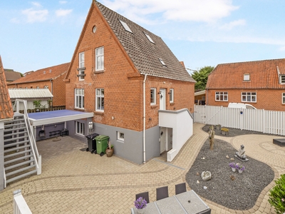 Langgade 5, 7600 Struer