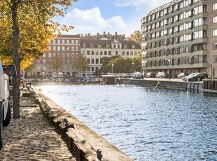 Uden bopæslpligt - fantastisk lejlighed på Christianshavn