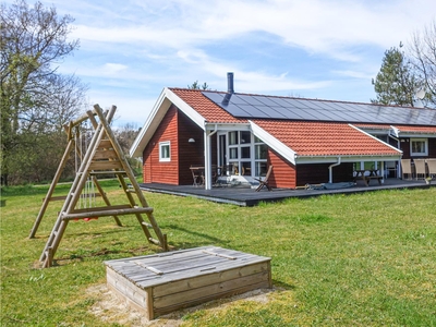 Sommerhus 6 personer Strandparken Vestre Smark 3720 kirkeby