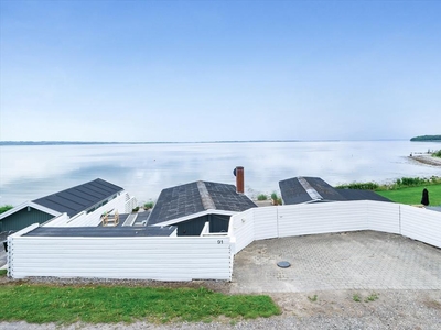 Sommerhus 6 personer Strandvejen Ugelblle 8410 Rnde