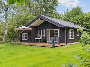 Skønt nybygget sommerhus i Liseleje