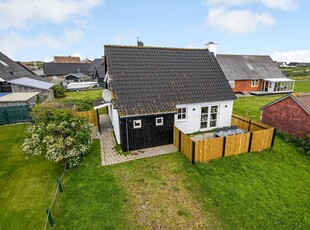 Hyggeligt sommerhus i Thyborøn med spa og sauna