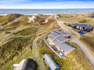 Sommerhus - 12 personer - Plantagevej