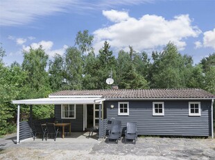 Godt sommerhus i træ