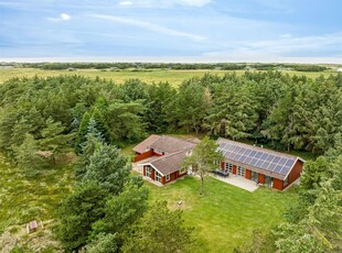 Sommerhus - 10 personer - Strandvejen