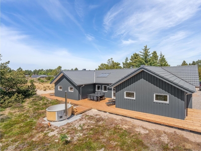 Sommerhus - 10 personer - P.S. Carlsvej