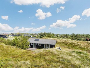 Sommerhus - 7 personer - Hjelmevej