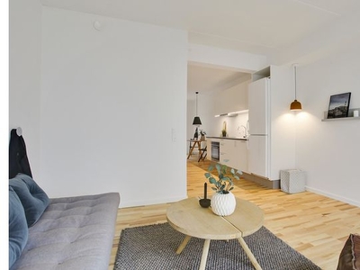 Lej 3-værelses lejlighed på 103 m² i København SV