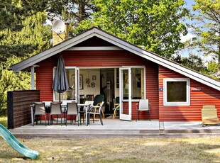 Hyggeligt sommerhus med anneks i Vejers