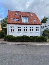 Dejlig Villa i Centrum af Holstebro m. egen lukket have & garage!