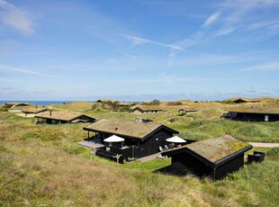 Skønt sommerhus med havudsigt og tre dejlige terrasser