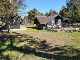 Dejligt sommerhus nær skøn sandstrand