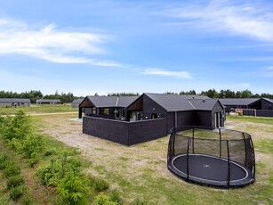 Sommerhus - 22 personer - Vejers Havvej