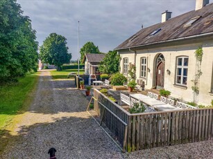 Ferie i den gamle stationsbygning til 28 personer ved Fåborg