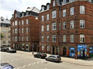 Vodroffsvej, 170 m2, 5 værelser, 25.500 kr.