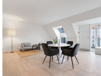 Lej 3-værelses lejlighed på 104 m² i Odense C