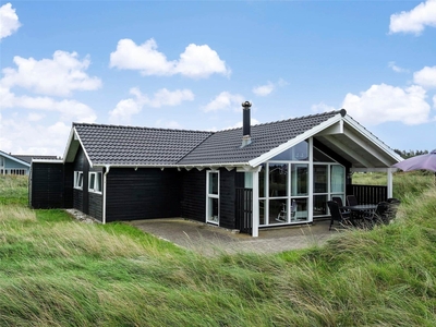 Dejligt og velholdt hus I Nørlev Strand