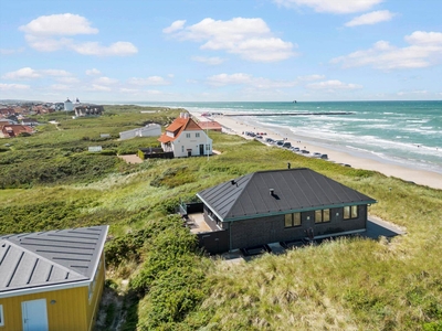 Luksusferiehus med panoramaudsigt og lækre detaljer