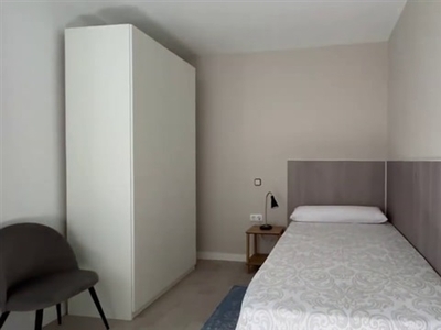 Room in København